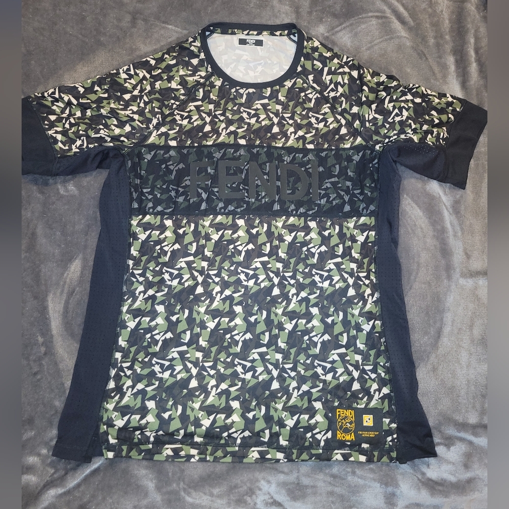 Fendi Mens Camouflage Drifit T-Shirt - Green and Black